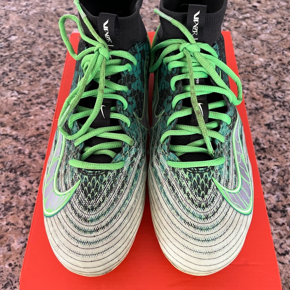 Nike Zoom Air Vapor Pro 1 Football Cleats in Green and Black Size: 9.5